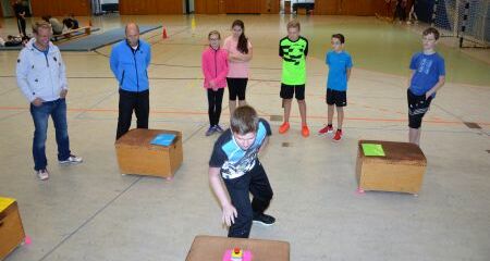 Bewegungs- und Talentcheck: Sportmotorische Leistungsfähigkeit entdecken