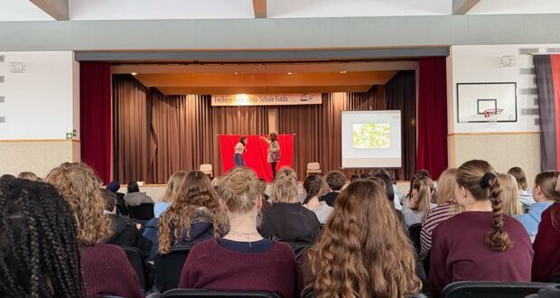 Alors on France? - Theater an der FvSS erleben!