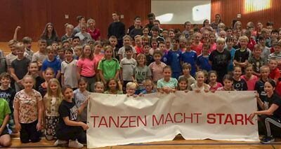 „Tanzen macht stark!“ Hip-Hop Projekt an der Freiherr vom Stein Schule