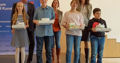 Europa als Superheld – Steinschüler gewinnt!