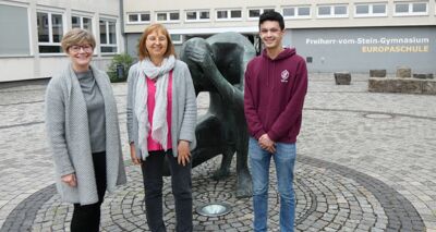 Schülerpraktikant aus Irland zu Gast in Bili-Klassen der FvSS